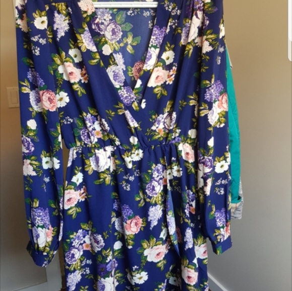 Lulu's Dress - Picture 2 of 2